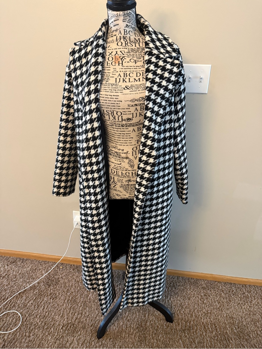 Boohoo Black & White Houndstooth Longline Coat